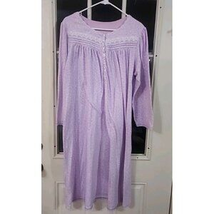 Grannycore Long Flannel Lavender Floral Nightgown Size L Vintage Cottage Core